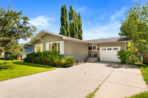 7220 Farrell Road Se, Calgary, AB 