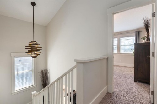 313 Centre Avenue Se, Airdrie, AB - Indoor Photo Showing Other Room