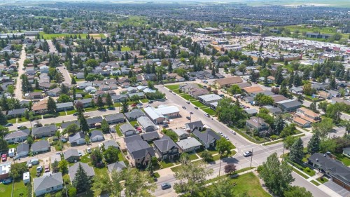 313 Centre Avenue Se, Airdrie, AB - Outdoor With View