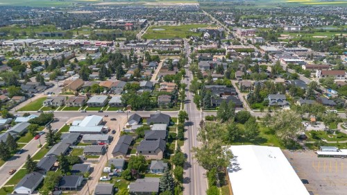 313 Centre Avenue Se, Airdrie, AB - Outdoor With View