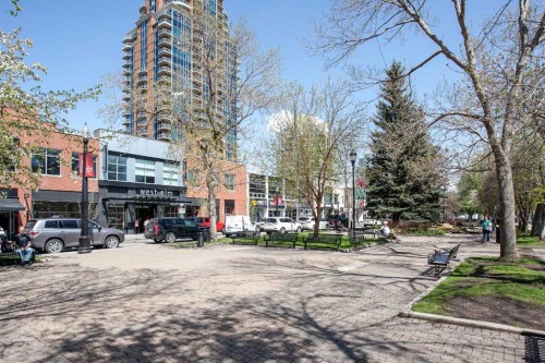 5F-515 17 Avenue Sw, Calgary, AB - Outdoor