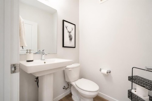 229 Masters Row Se, Calgary, AB 