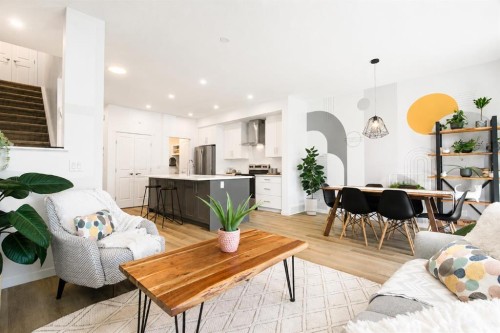 229 Masters Row Se, Calgary, AB 