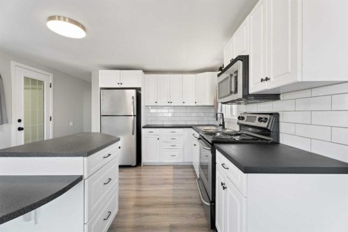 232 Polar Avenue Ne, High River, AB 