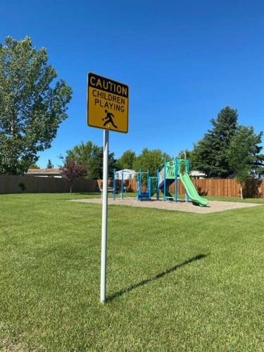 232 Polar Avenue Ne, High River, AB 