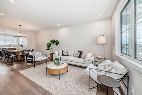 261 Heirloom Way Se, Calgary, AB 