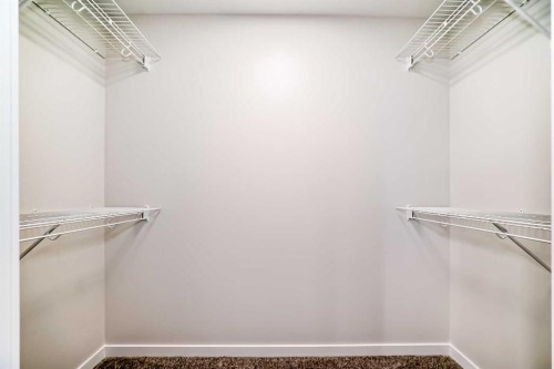261 Heirloom Way Se, Calgary, AB 