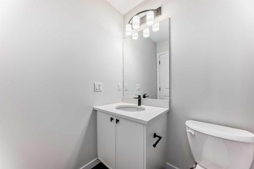 261 Heirloom Way Se, Calgary, AB 