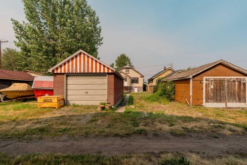 1409 81 Street, Coleman, AB - Outdoor