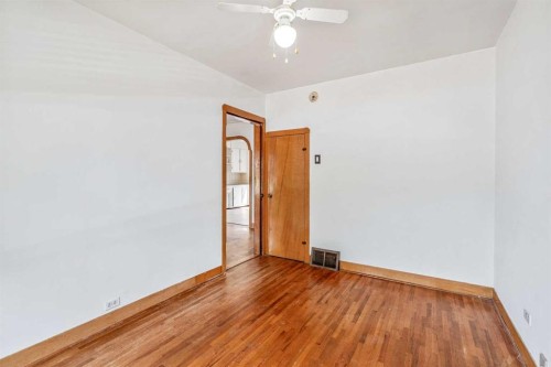 1409 81 Street, Coleman, AB - Indoor Photo Showing Other Room