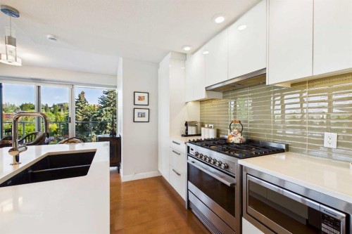 1503-1234 5 Avenue Nw, Calgary, AB - Indoor Photo Showing Kitchen With Double Sink With Upgraded Kitchen