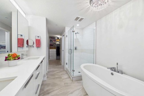 1503-1234 5 Avenue Nw, Calgary, AB - Indoor Photo Showing Bathroom