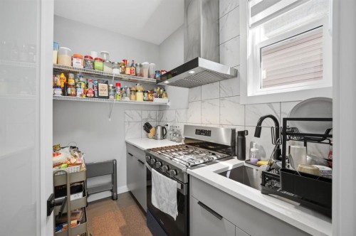 79 Amblefield Grove Nw, Calgary, AB 
