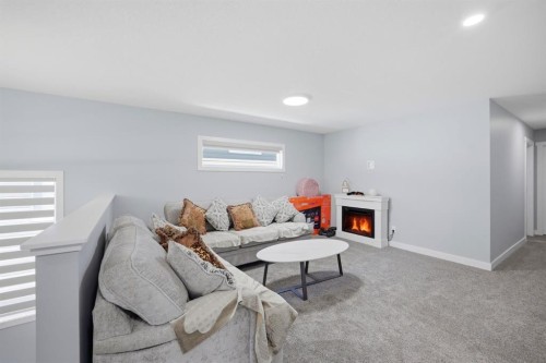 79 Amblefield Grove Nw, Calgary, AB 