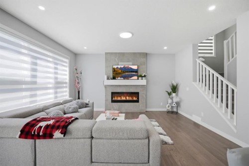 79 Amblefield Grove Nw, Calgary, AB 