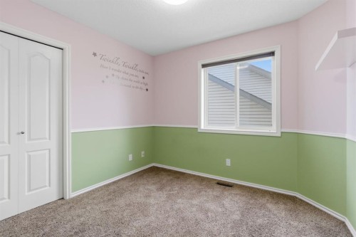 241 Somerside Close Sw, Calgary, AB 
