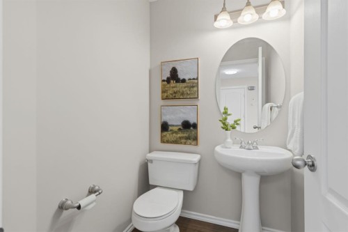 241 Somerside Close Sw, Calgary, AB 