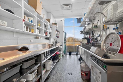 1115 St Albert Trail, St. Albert, AB 