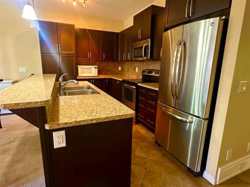 31 Skyview Springs Rise Ne, Calgary, AB 