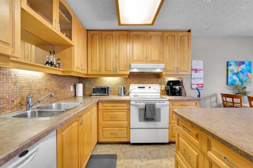 107 Silvergrove Road Nw, Calgary, AB 