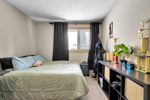 107 Silvergrove Road Nw, Calgary, AB 