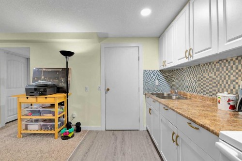107 Silvergrove Road Nw, Calgary, AB 