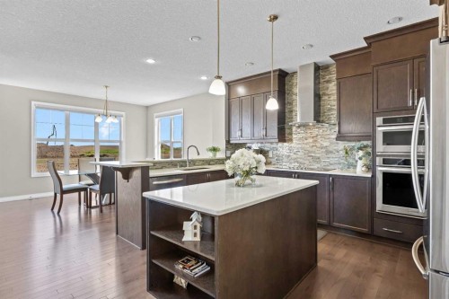 27 Mahogany Crescent Se, Calgary, AB 