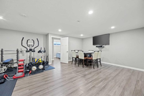 27 Mahogany Crescent Se, Calgary, AB 