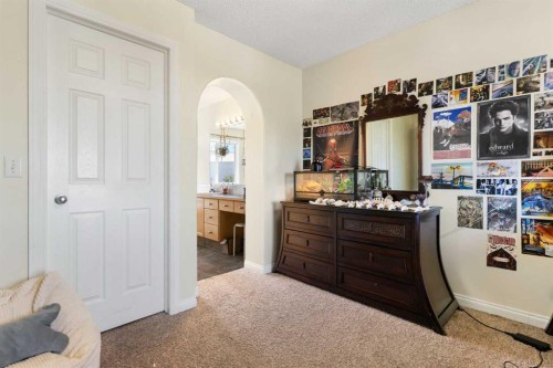 151 Bow Ridge Crescent, Cochrane, AB - Indoor
