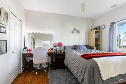 151 Bow Ridge Crescent, Cochrane, AB - Indoor Photo Showing Bedroom