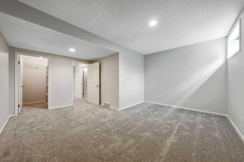 410 Mt Sparrowhawk Place Se, Calgary, AB 