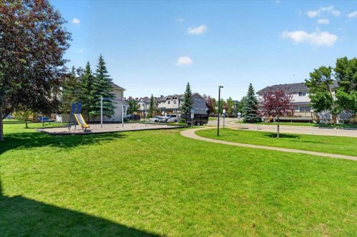 76 Country Village Lane Ne, Calgary, AB - Outdoor