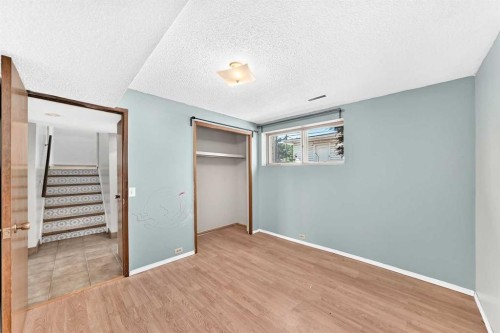 6839 Huntridge Hill Ne, Calgary, AB 