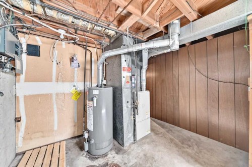 6839 Huntridge Hill Ne, Calgary, AB 