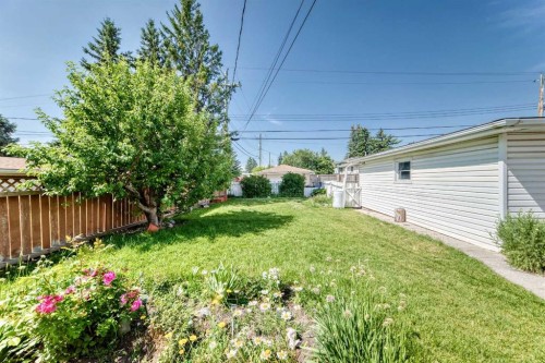6839 Huntridge Hill Ne, Calgary, AB 