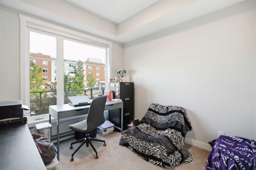 109-700 Shawnee Square Sw, Calgary, AB 
