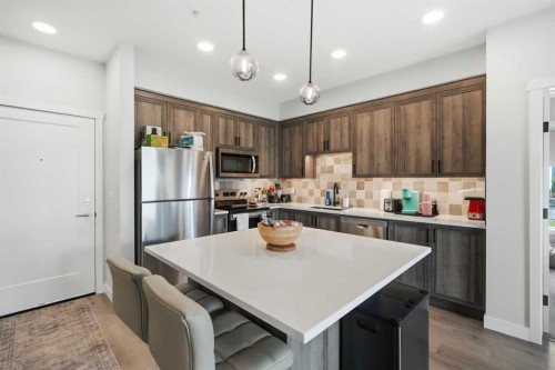 109-700 Shawnee Square Sw, Calgary, AB 