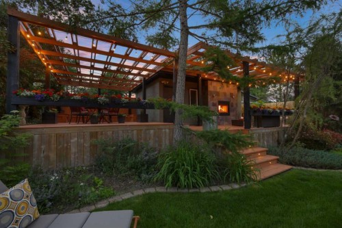 1718 12 Avenue Nw, Calgary, AB 