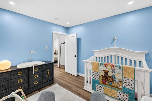9512 Academy Drive Se, Calgary, AB - Indoor Photo Showing Bedroom