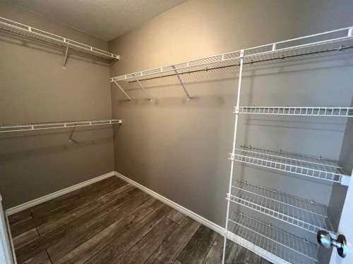 27 Bridlerange Circle Sw, Calgary, AB 