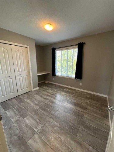 27 Bridlerange Circle Sw, Calgary, AB 