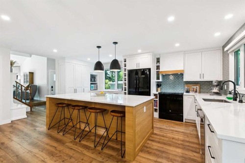 272 Woodfield Road Sw, Calgary, AB 