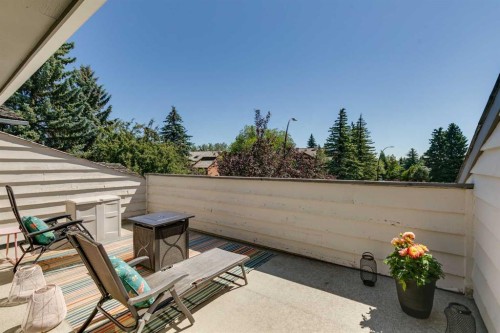 272 Woodfield Road Sw, Calgary, AB 