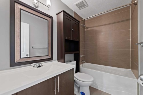 136 Maitland Drive Ne, Calgary, AB 