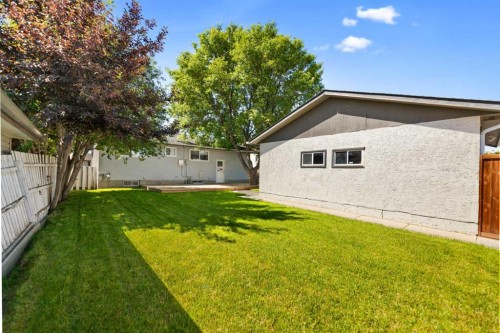 136 Maitland Drive Ne, Calgary, AB 