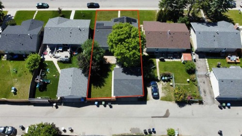 136 Maitland Drive Ne, Calgary, AB 