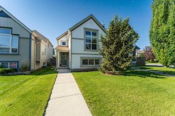 71 Copperfield Rise SE Calgary, AB T2Z 4V1