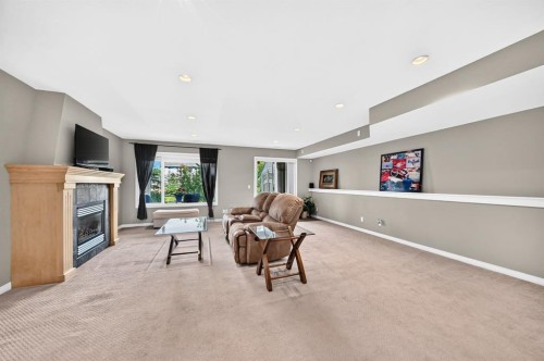 43 Rockmont Court Nw, Calgary, AB 