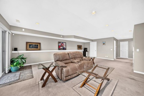 43 Rockmont Court Nw, Calgary, AB 