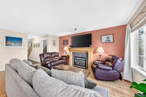 43 Rockmont Court Nw, Calgary, AB 
